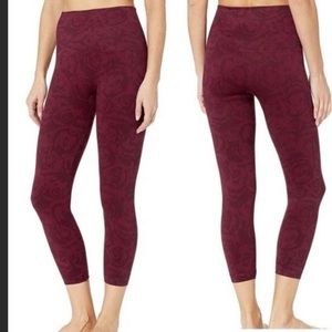 Spanx Look At Me Now Seamless Crop Leggings Sz 1X